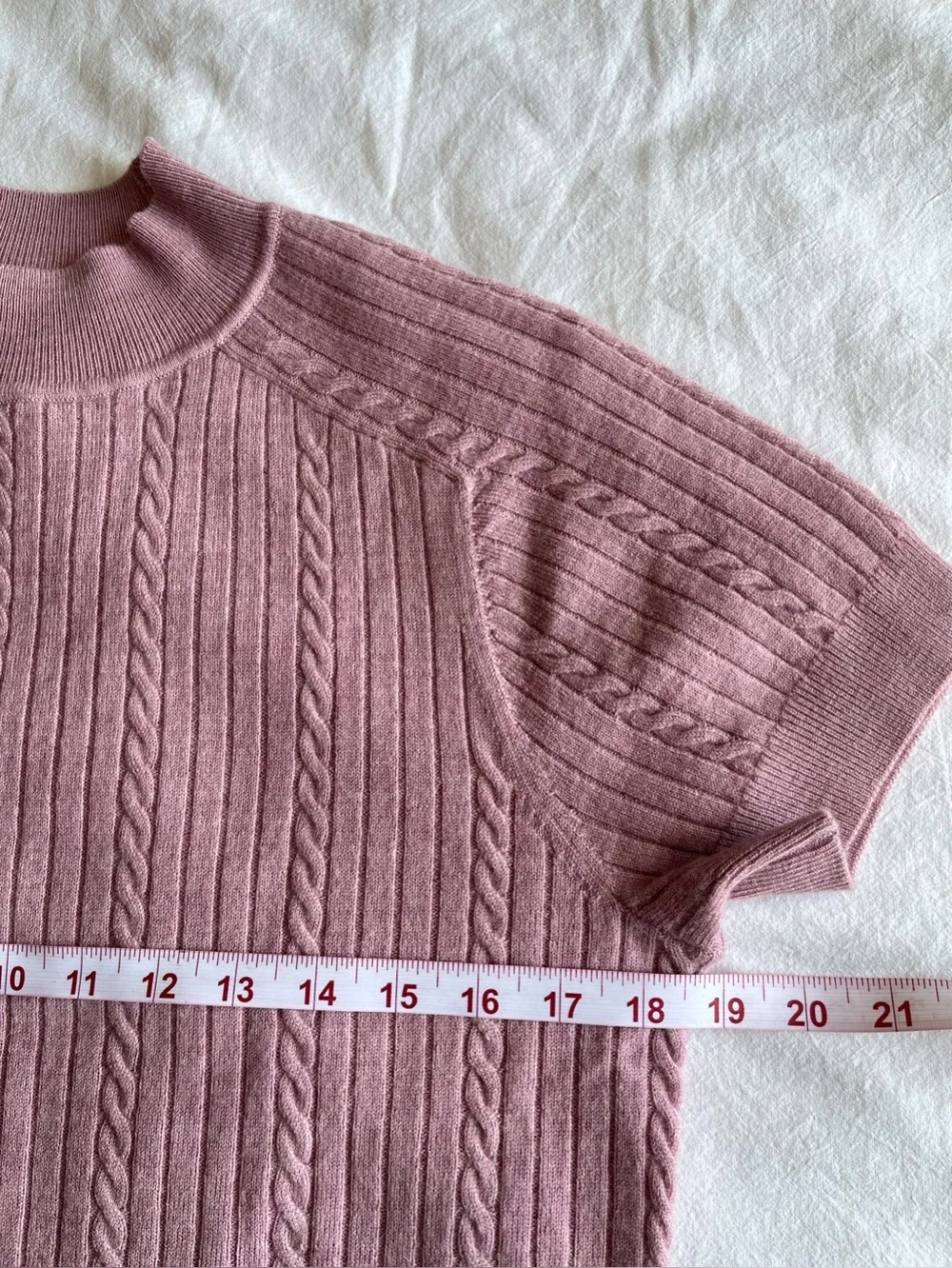 Tahari 100% Merino Wool Cable Knit Mock Neck Sweater Size M Romantic Coquette - Picture 3 of 10